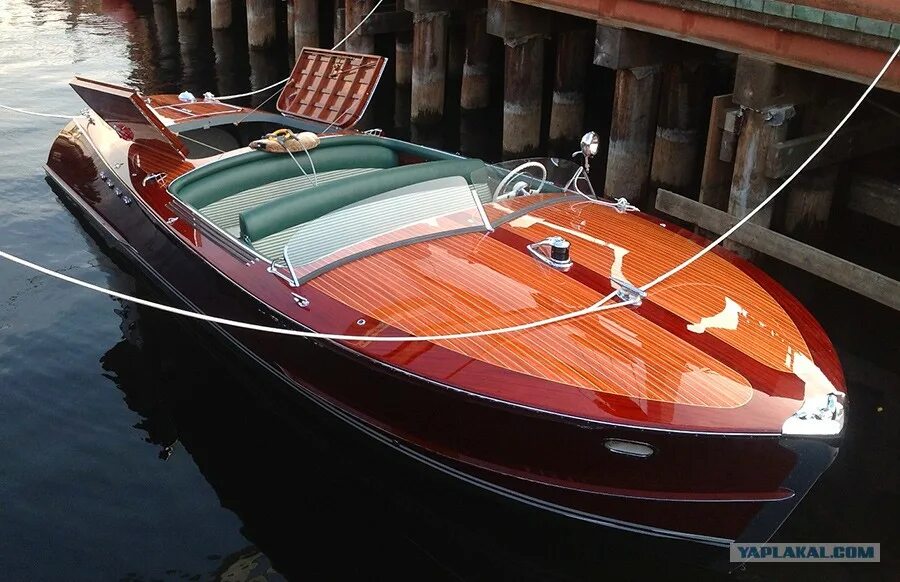 Яхта с деревянным полом. Старинный катер. Катер serenella. Classic boats. Classic boats.
