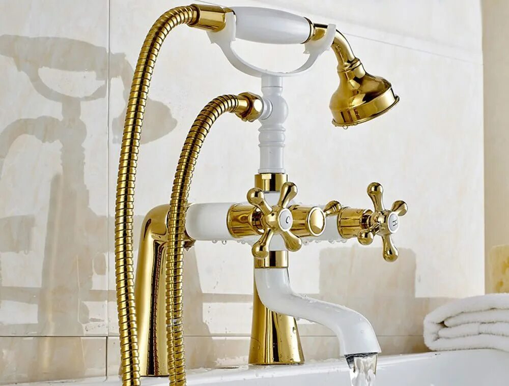 смеситель boheme venturo 387-w. смеситель для раковины с гайкой белый/золото g1080. смеситель emmevi белый с золотом. смеситель корди 2501. смеситель гаппо для раковины g 1080.