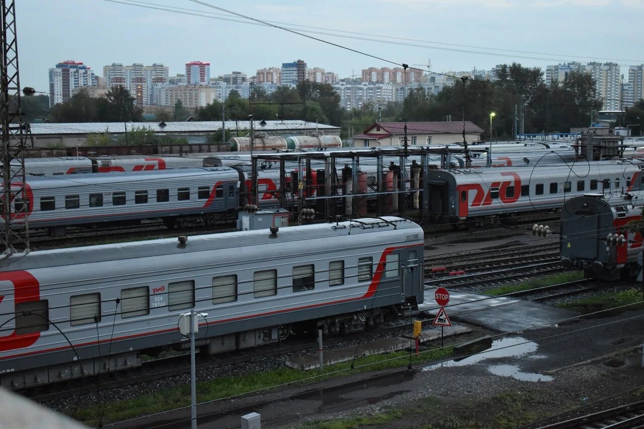 Спб киров поезд. 531г Киров — Адлер. Поезда. Поезд 531 Киров Адлер. Электричка Киров.