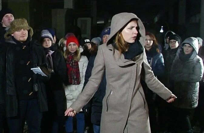 Битва экстрасенсов распутин. Битва экстрасенсов 17 сезон 15 серия. битва экстрасенсов 8 сезон 10 серия. тнт голосование битва экстрасенсов 22 сезон. битва экстрасенсов 16 сезон 17 серия.