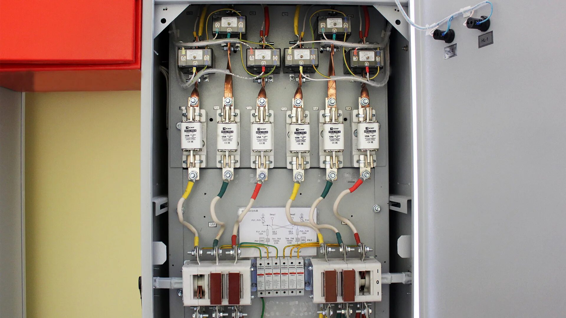 Схема распределительного щита 0,4 кв. Щит вру 100квт. Щит вводной вру 150квт. Щит вру 0,4 кв с авр 250а. Однолинейная схема щита вру 0.