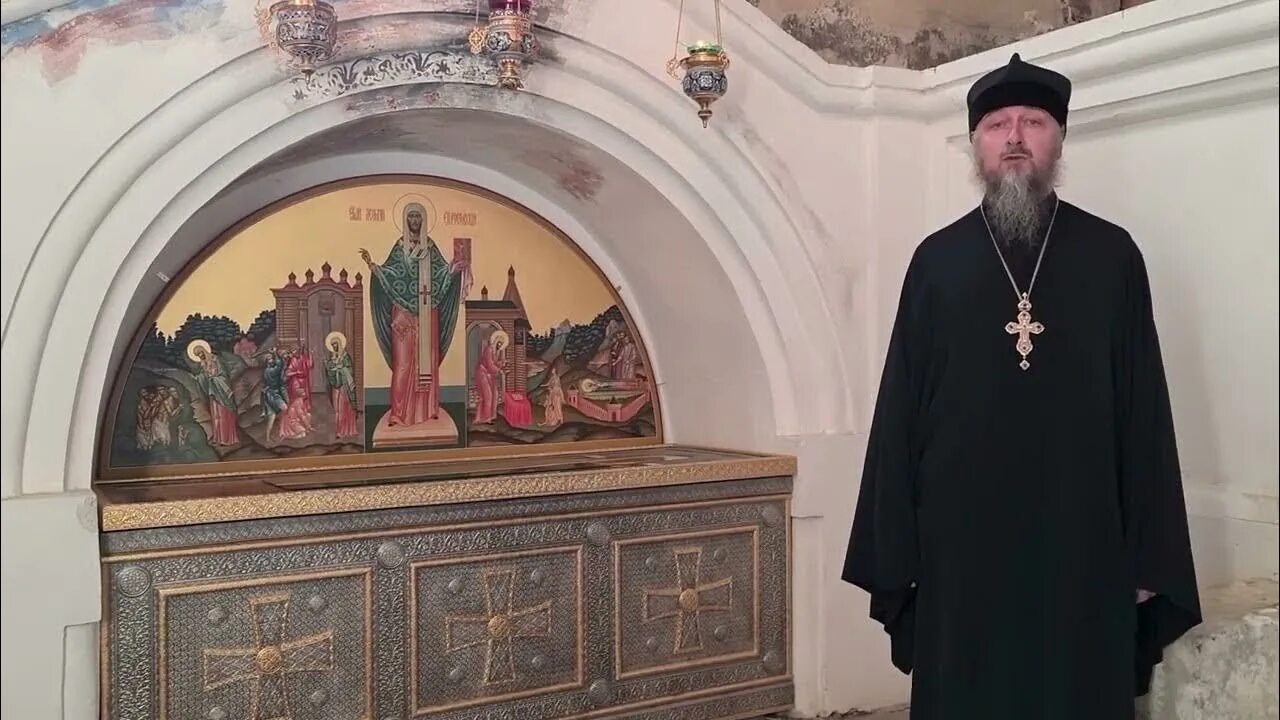 Ростов православие. Настоятель успенского собора 2025г в ростове великом. настоятелем успенского собора назначен протоиерей роман крупнов.. храм святителя леонтия в ярославле настоятель. сын православного ростовского попа леонтия.