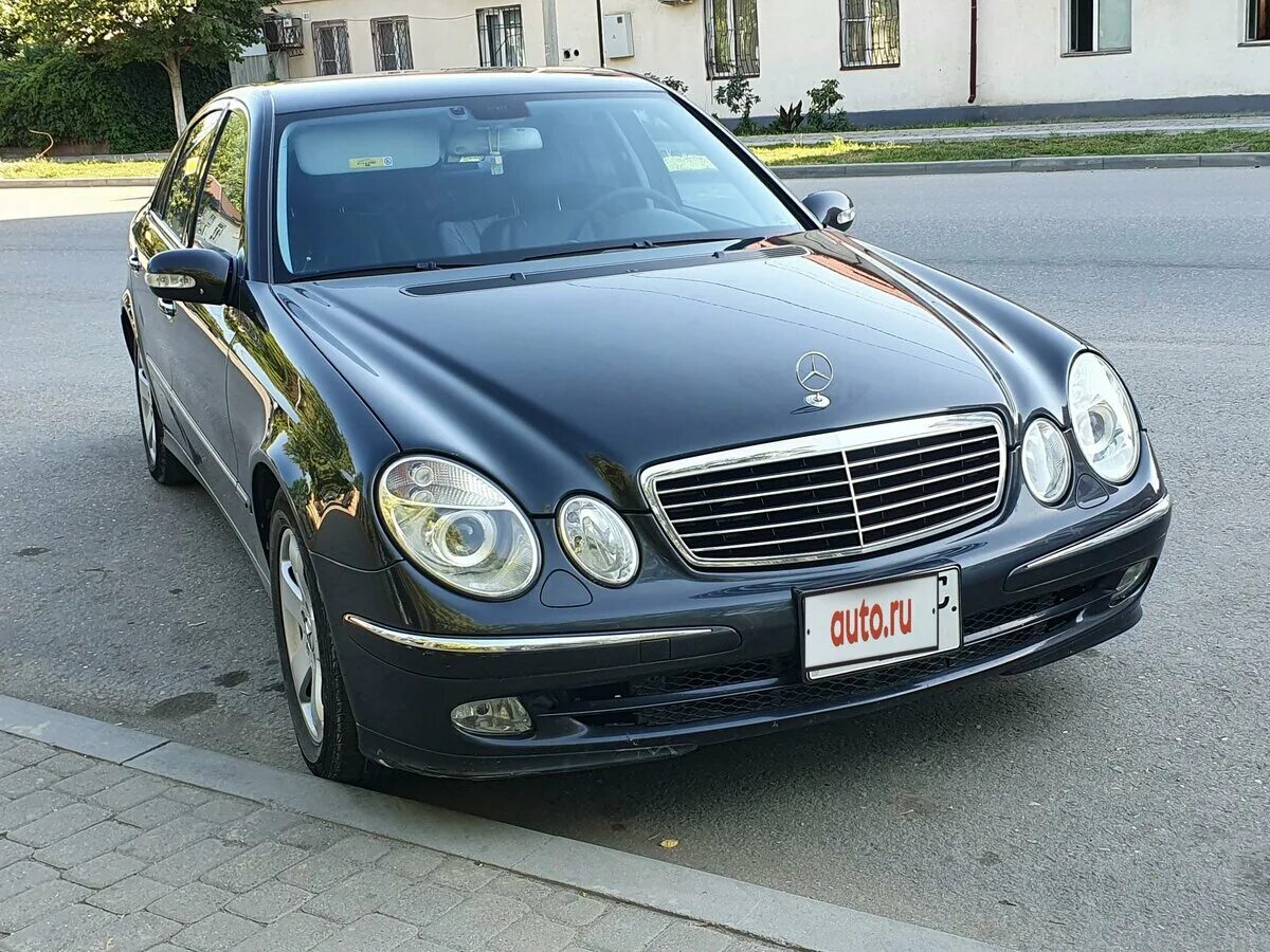 Мерседес 2003 года. Е класс 2003 год. Mercedes-benz w211 e 240 2003. Mercedes benz w211 2003. Mercedes-benz e-class 2003.