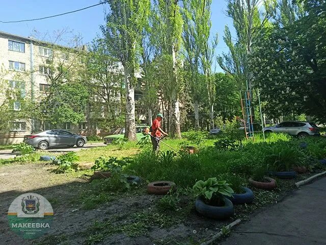 Аркалыкский район тургайской области. Районы макеевки. Улица зои космодемьянской новокуйбышевск. Сталинки в макеевке фото. Типичная макеевка черный.