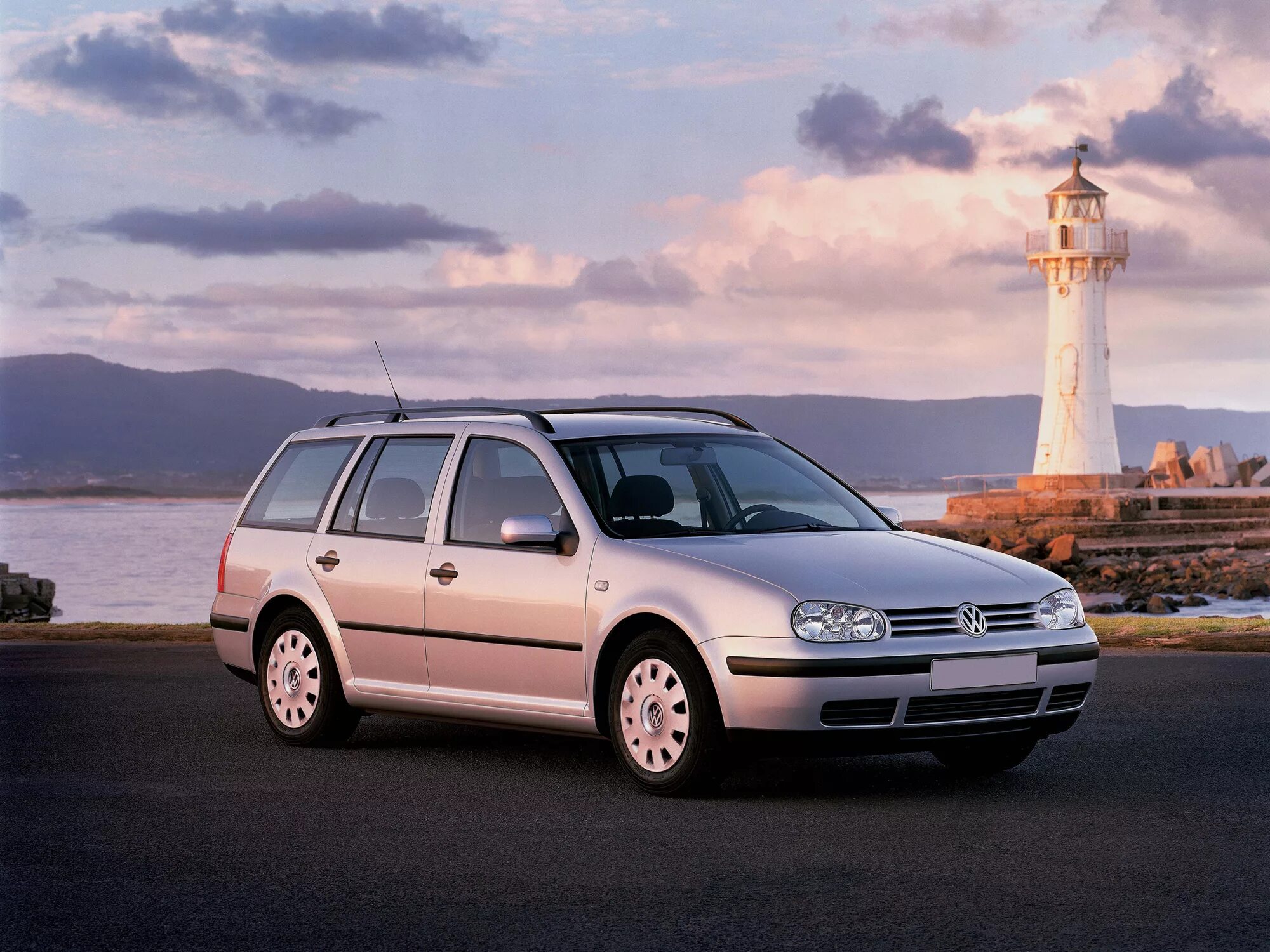 Vw golf универсал 1999. фольксваген гольф универсал 2000г. Volkswagen golf 4 универсал. 4. фольксваген бора универсал.