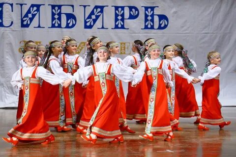 Ансамбль девчата