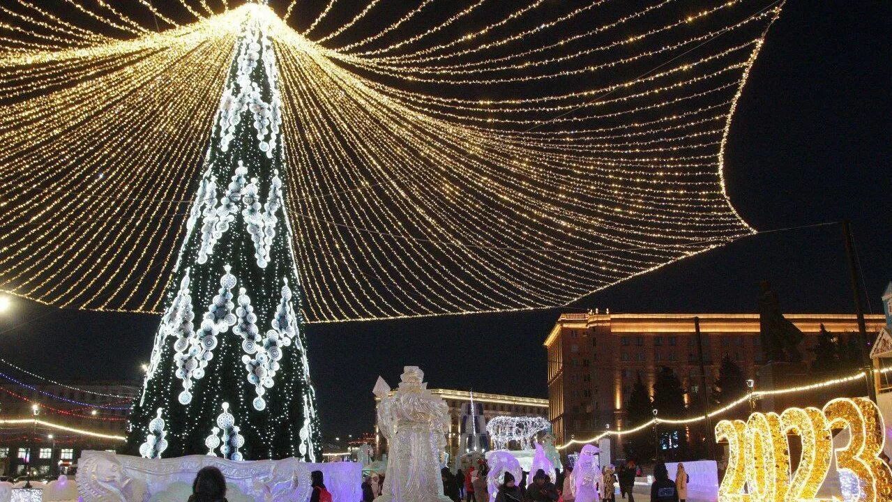 Площадь куйбышева новый год 2022. Новый год в городе. Гум каток 2023. Куда пойти 31 декабря 2023. Куда пойти 31 декабря 2023.