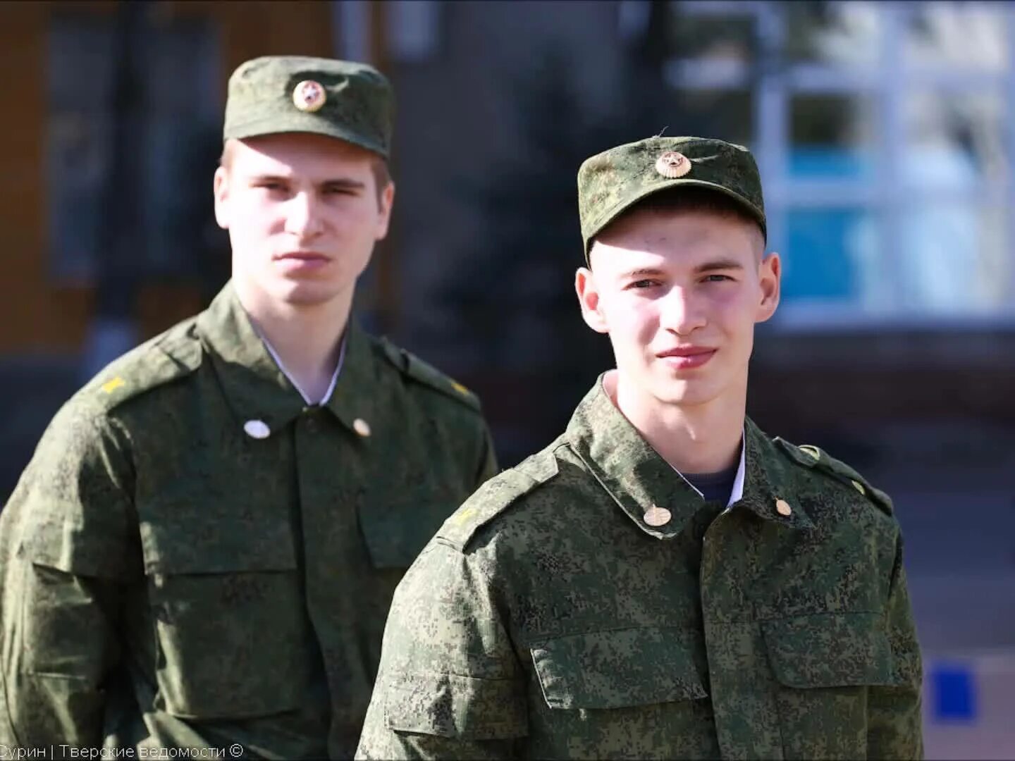 Военная форма. Парень в военной форме. Солдат Российской армии. Солдат армии России.