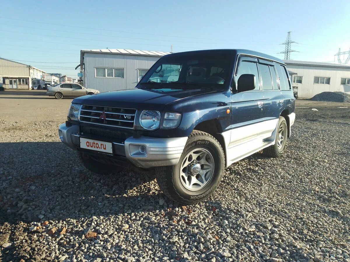 Pajero 2000 год. Митсубиси Паджеро 2000. Митсубиси Паджеро 2000г. Паджеро 2000 года. Митсубиси Паджеро 2000 года.