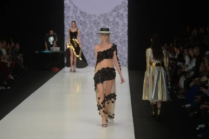 Алиб платье. Alib платье минус. Книга азарова женская и детская одежда. Алиб платье. Вечерние платья тольятти.