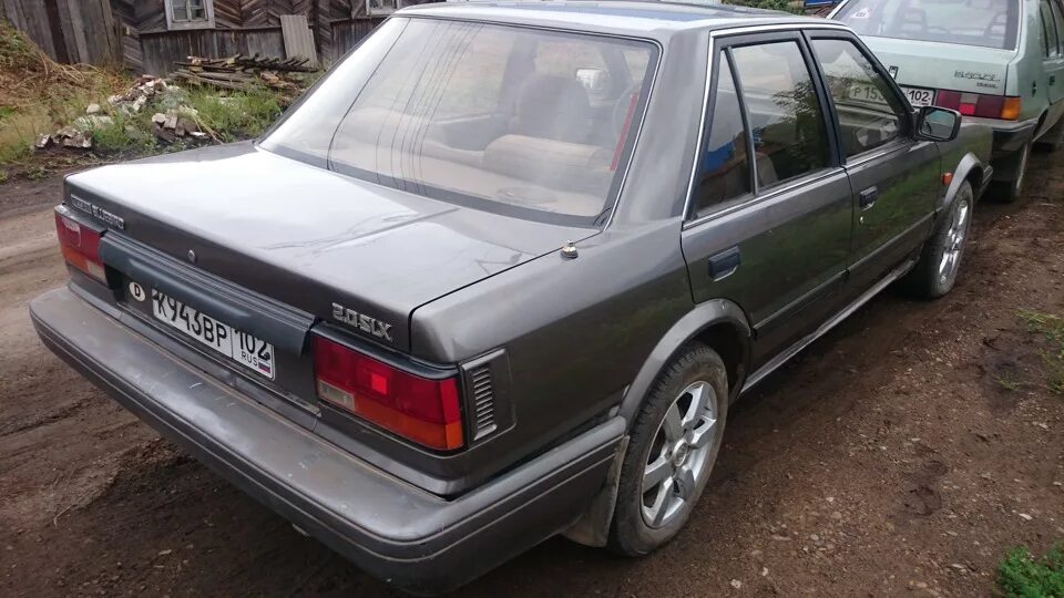 Ниссан блюберд 1994. Jdm ниссан блюберд u14. Ниссан блюберд u10. Запчасти на ниссан блюберд. Ниссан блюберд u14 динамики задние.