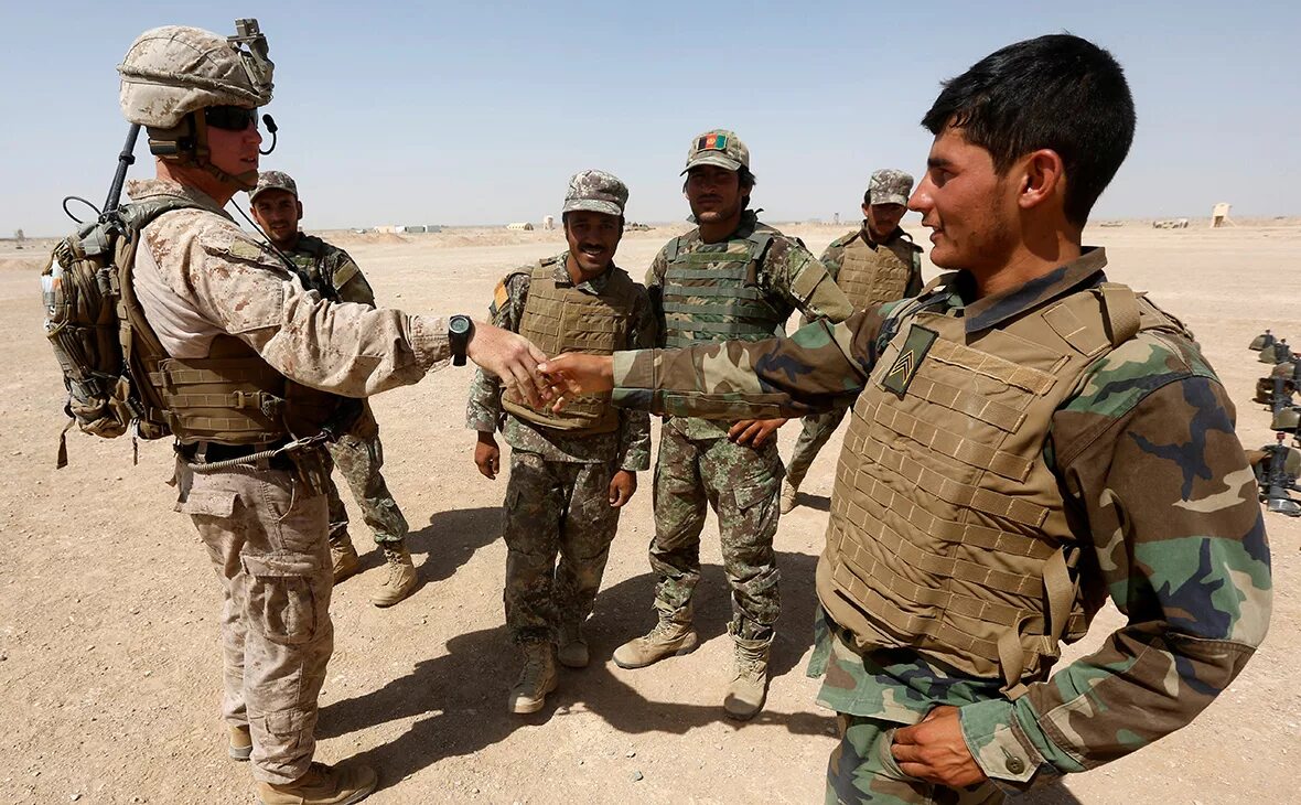 Солдат армии США В Афганистане. Американские войска в Афганистане. Армия США В Афганистане 2001. Американцы в Афганистане 2001.