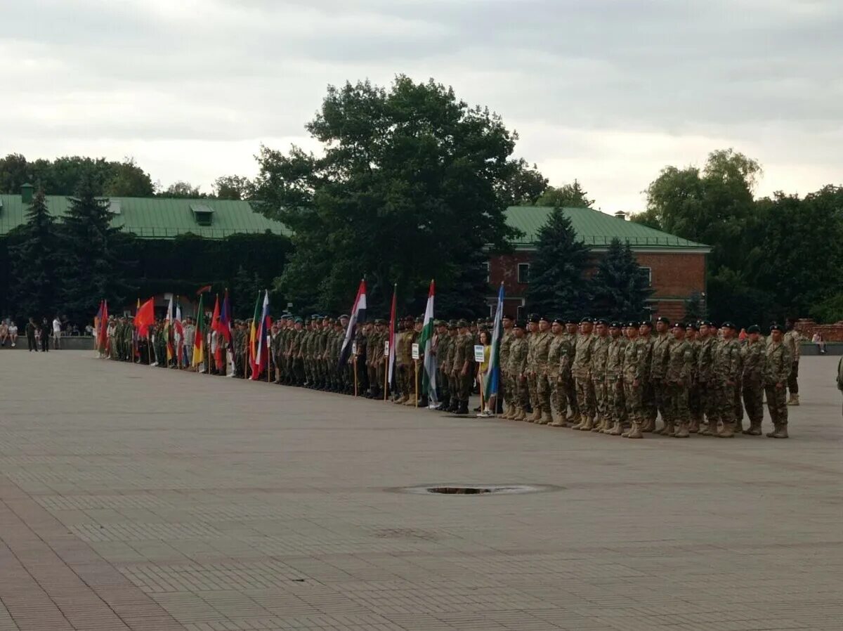 Виртуальный брест сегодня. Брестская крепость сейчас. АРМИ 22 Брест. Мемориал героев ЛНР 2022. Открытие международных армейских игр 2022.