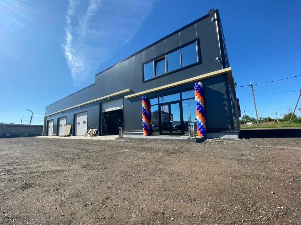 Ремонтная мастерская автомобилей. Сто "белый сервис" чувашия. Автотехцентр в волоколамске. Автосервис красноярск советский район. Сто белый сервис.