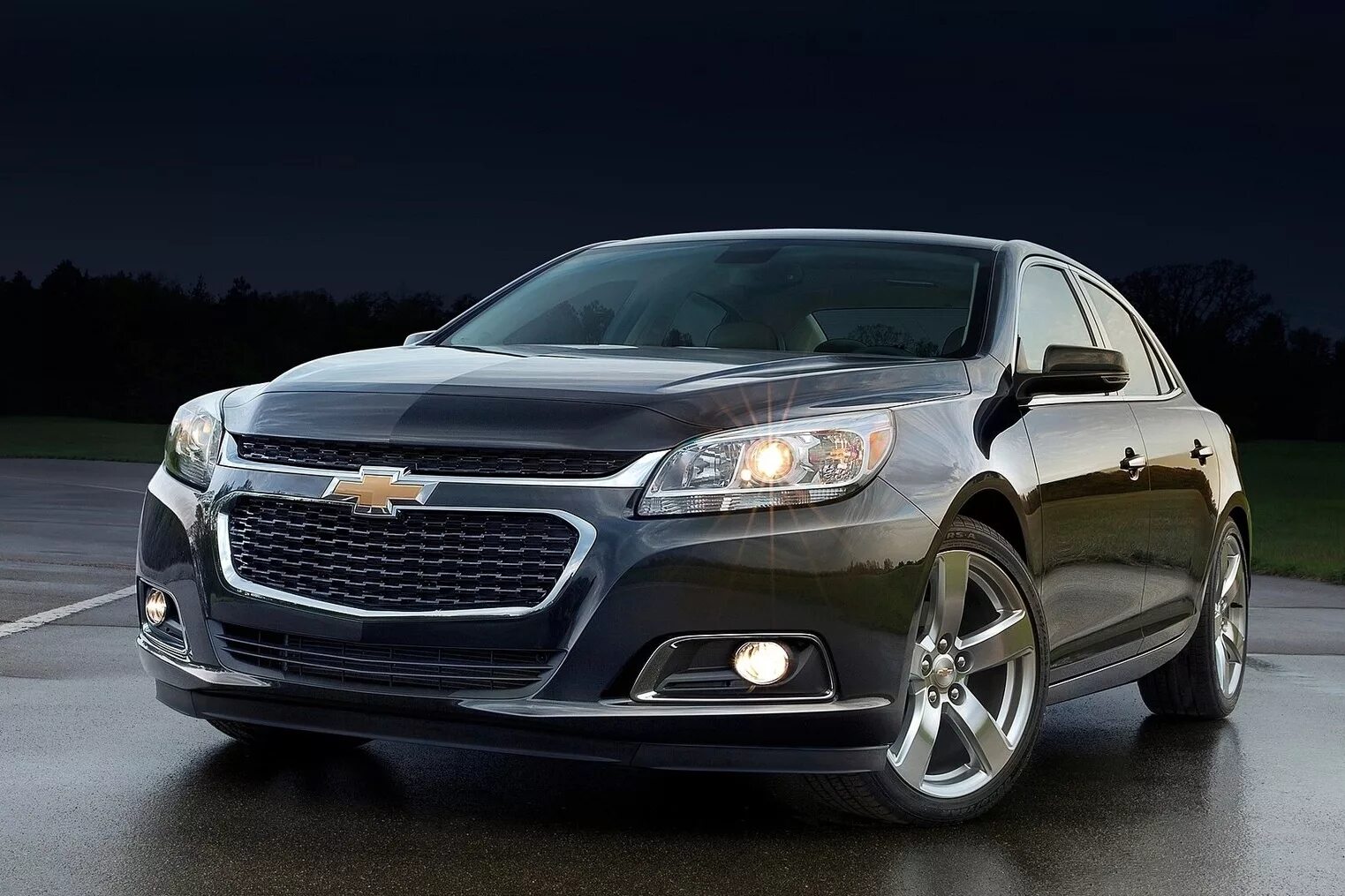 Шевроле новые модели. Chevrolet Malibu 2014. Chevrolet Малибу 2014. Шевроле Малибу 2014 седан. Седан Шевроле Малибу 2013.