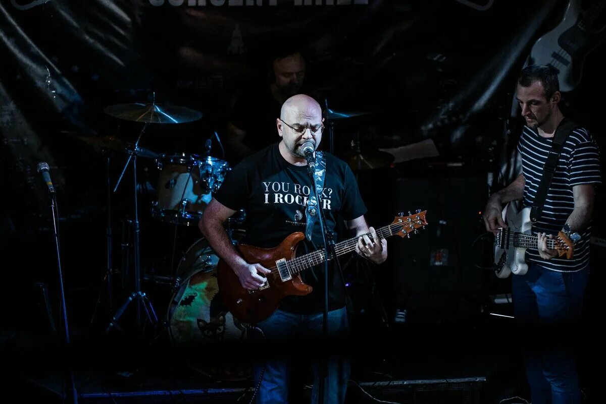 Rock row