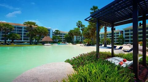 Naithonburi beach
