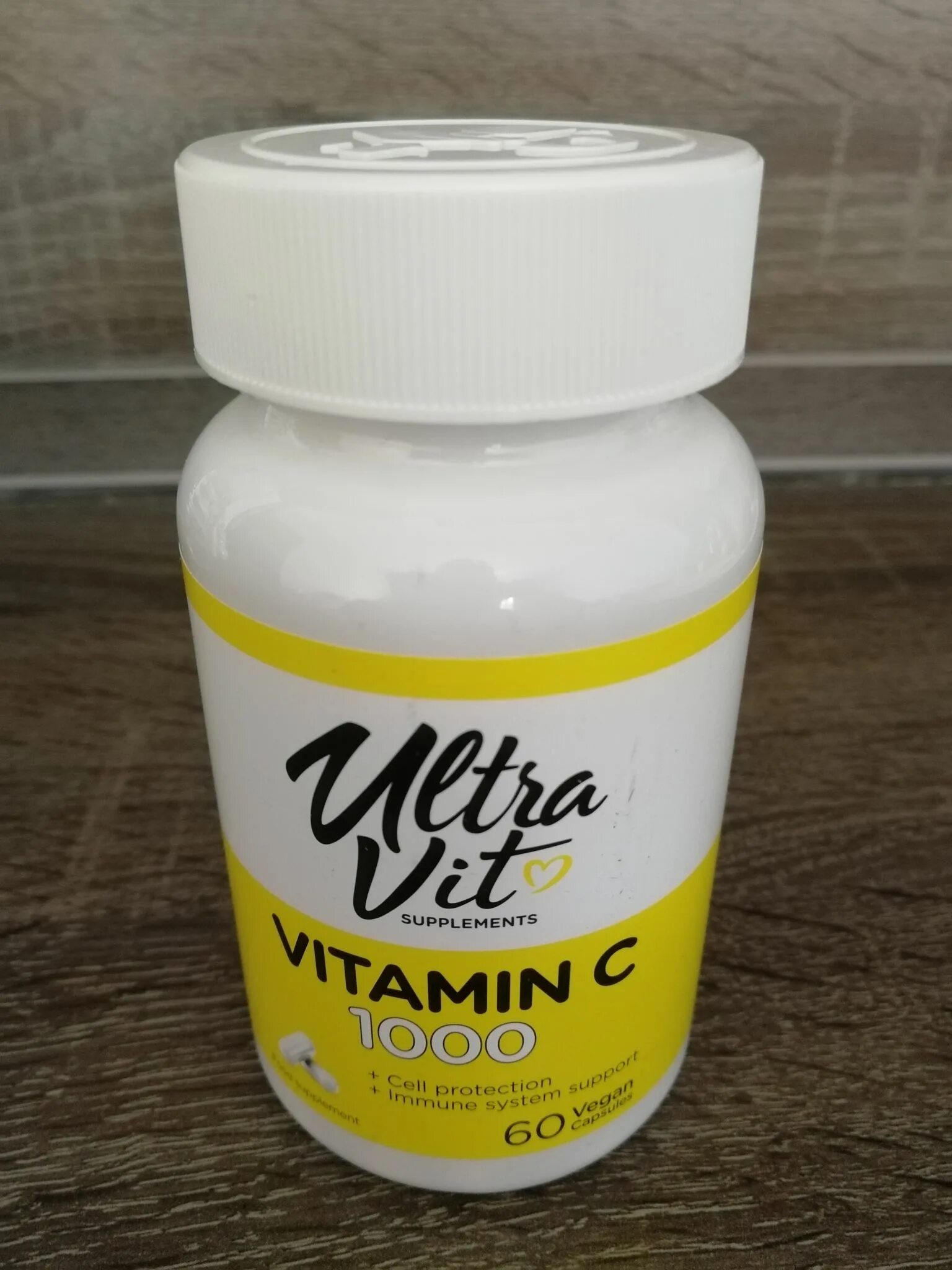 Ultravit vitamin. Ultra Vit Vitamin c 1000. Витамин d 2000 Ultravit. Витамины и минералы VP Laboratory Ultravit / Ultravit Vitamin d3 /120 Softgels. Ultra Vit Vitamin c 100.