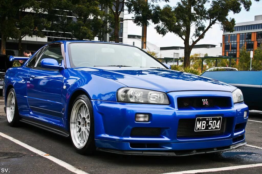 Nissan skyline r34 gt-r. Кроссовки hoka one one. Nissan skyline gtr 34. Кроссовки мужские hoka one one. Hoka skyline.