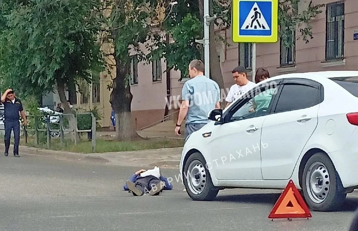 Сбить воробьев машиной к чему