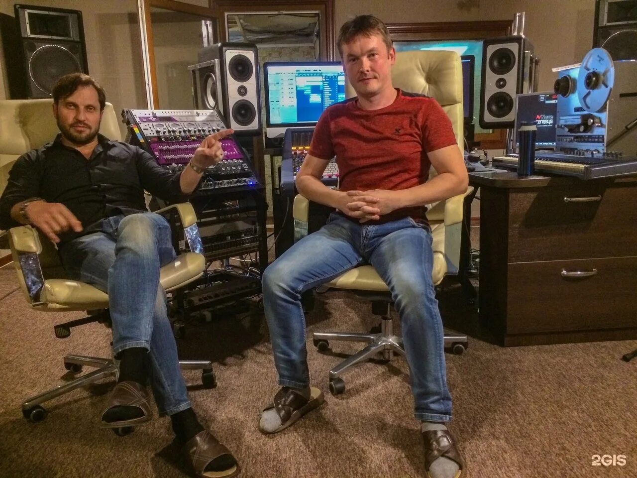 Record t. T-records, владивосток.