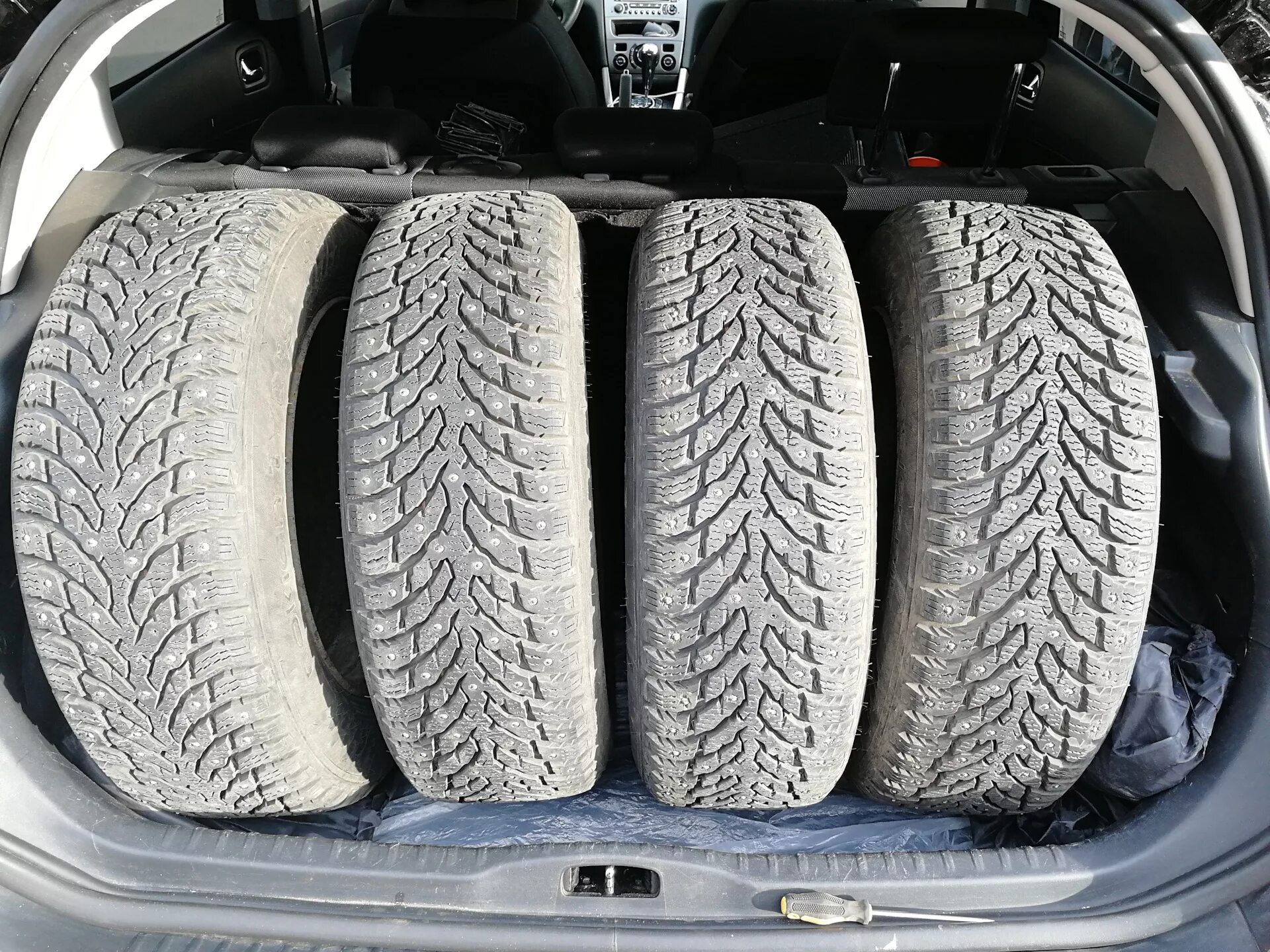 Hakkapeliitta 9. Hakkapeliitta 9 195/65 r15 95t. Нокиан хакапелита 9. Нокиан хакапелита 195/65 r15.