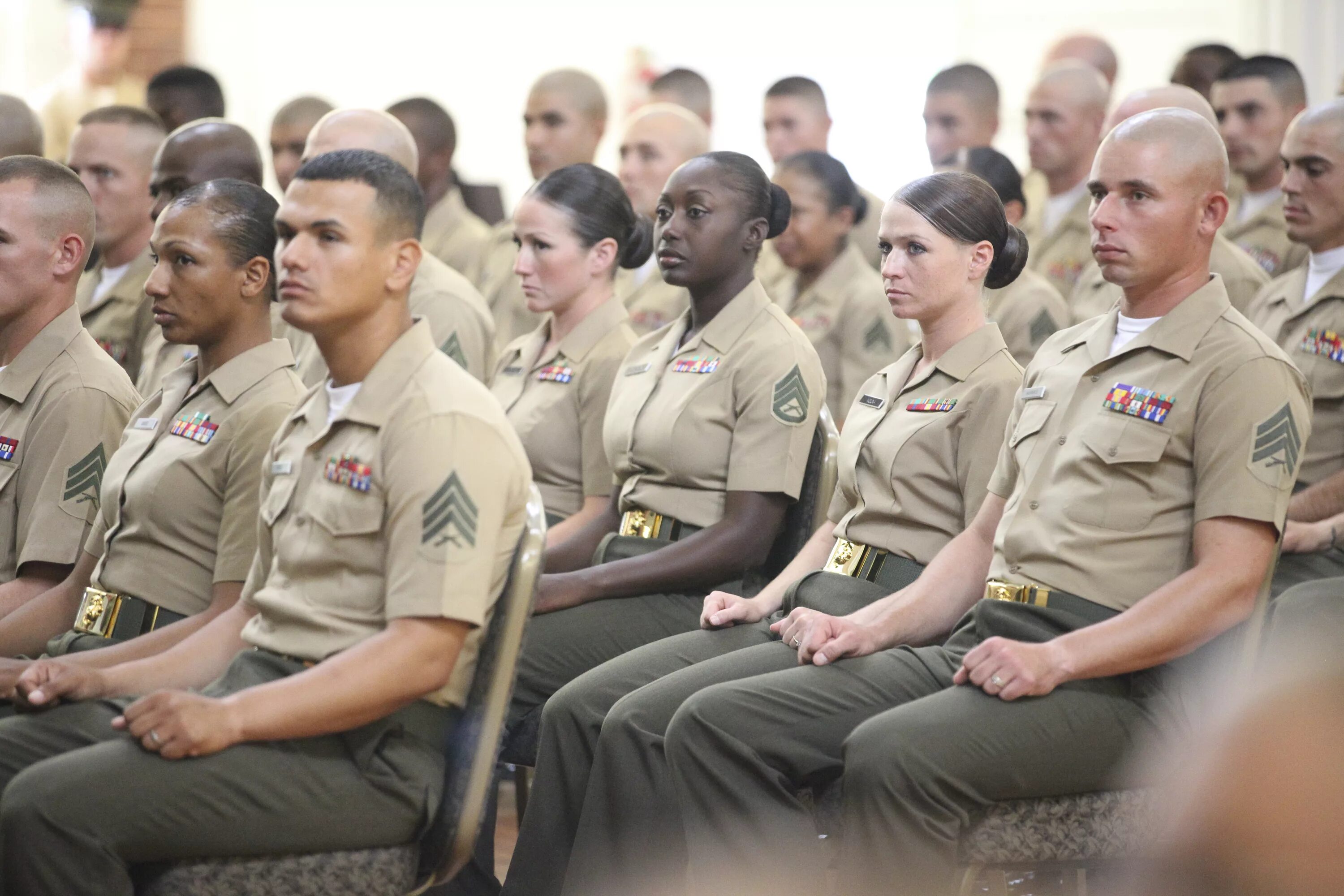 Марине Корпс. Дрилл сержант Marines. Marine Corps 2003. Базу морской пехоты Пэррис-Айленд. Corps users