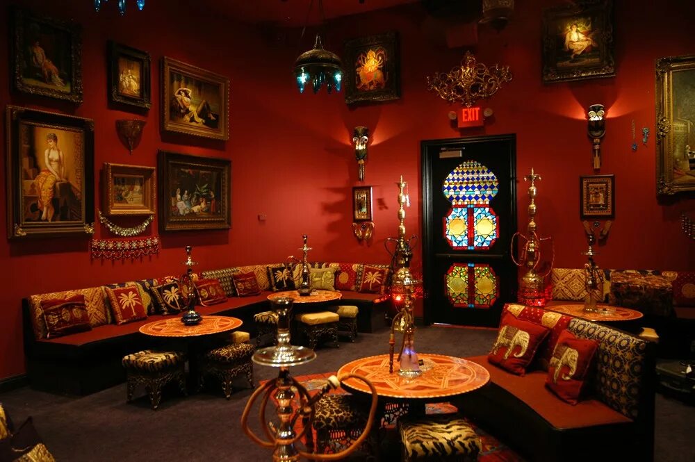 Кальянный зал. Ноокан Лоунге. Кальянная комната. Комната в стиле Чайханы. Кальян бар.