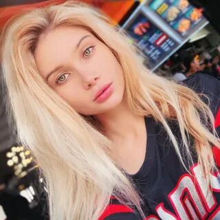 Зарубежная блогерша