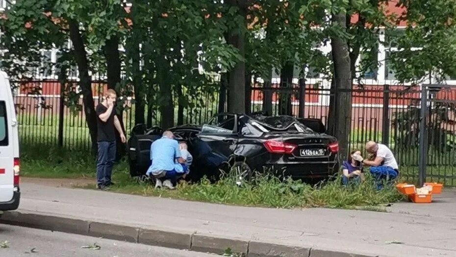 Ураган в санкт петербурге вчера