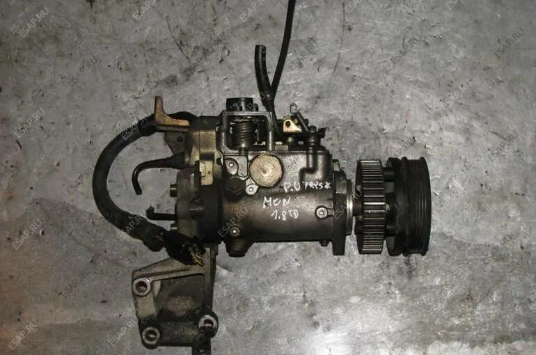 Топливный насос (ТНВД) () FORD FOCUS MK1 1.8 TDDI 0470004002 купить: цена 49 303