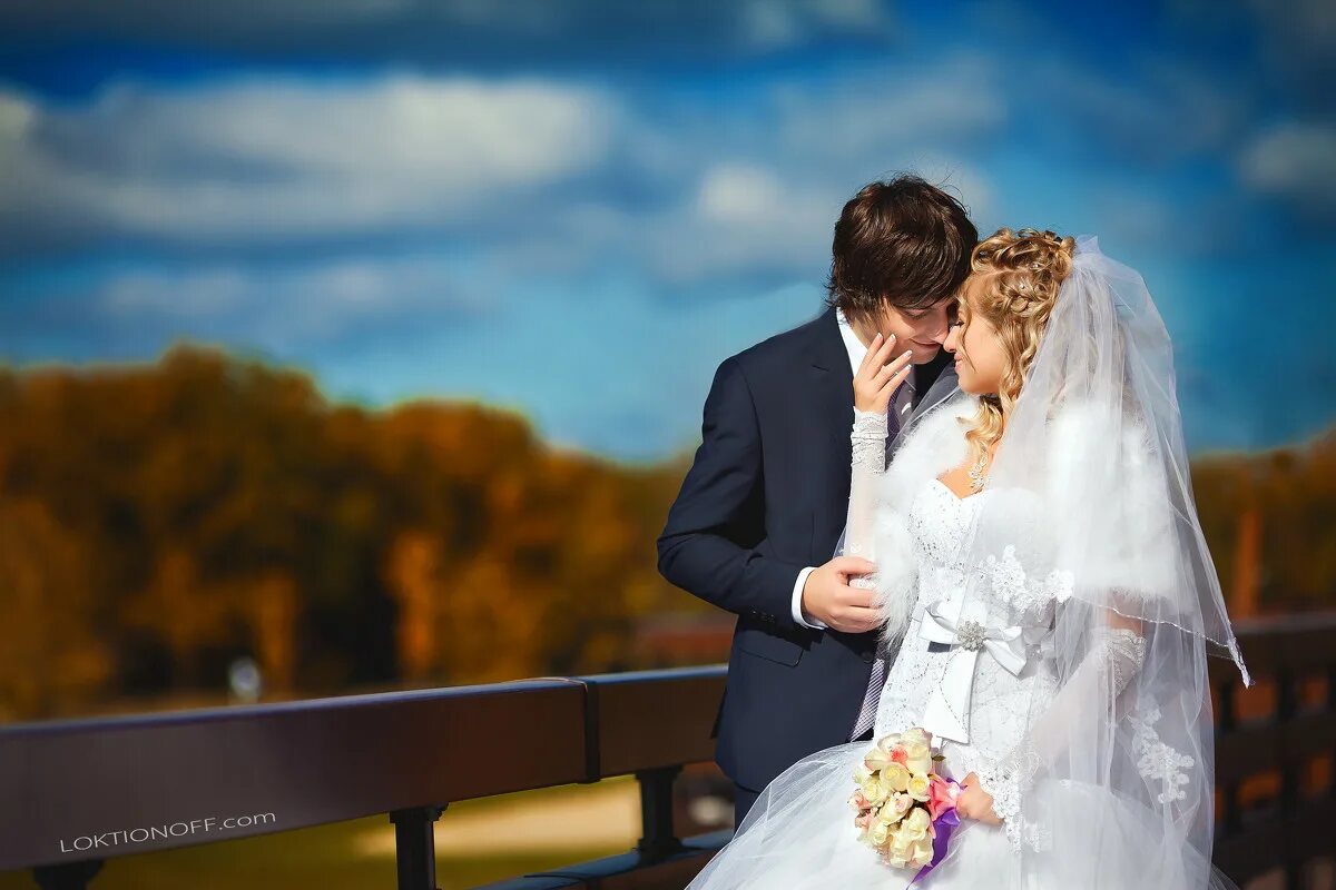 найдите поженились. ребенок жених. срочно ищу жену. игра найди отличия на двух картинках фото свадьбы. найди отличия молодожены.