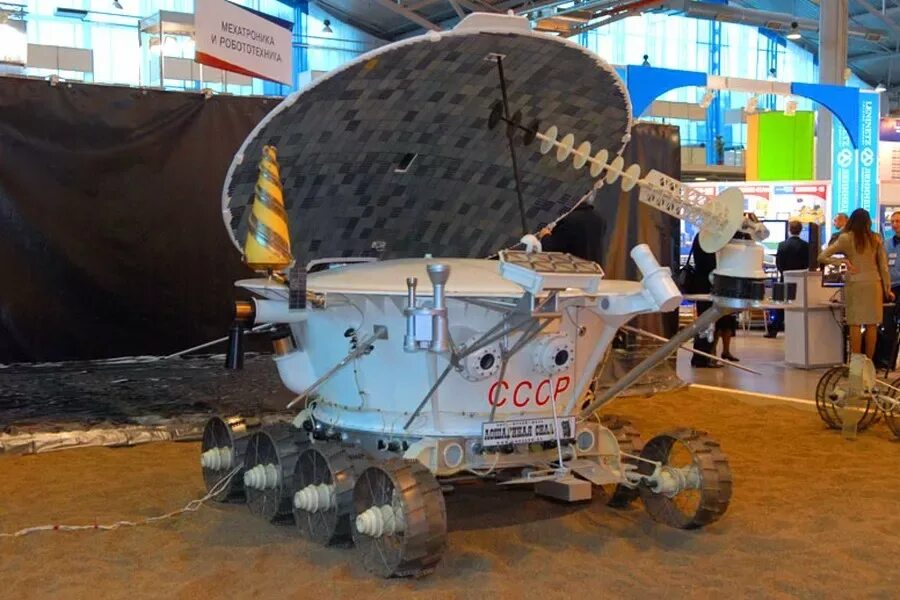 Луноход 1 1970. Луноход 1 музей космонафти. Алехин луноход. Алехин луноход. Луноход 1983 игрушка.