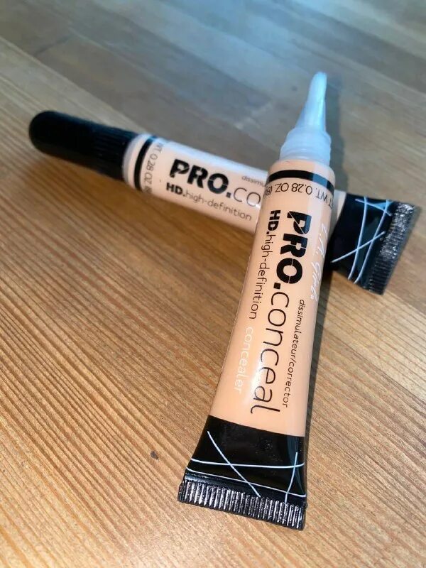 Лучшие плотные консилеры. Лучшие плотные консилеры. Лучшие бюджетные консилеры. Бюджетный консилер. Concealer от темных кругов.