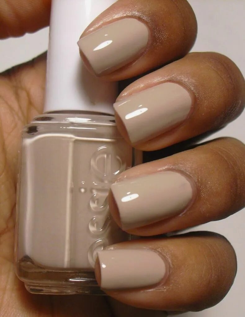Шеллак бежевый. Essie sand tropez. Нюдовые цвета для маникюра. Бежевые ногти. Маникюр однотонный бежевый.