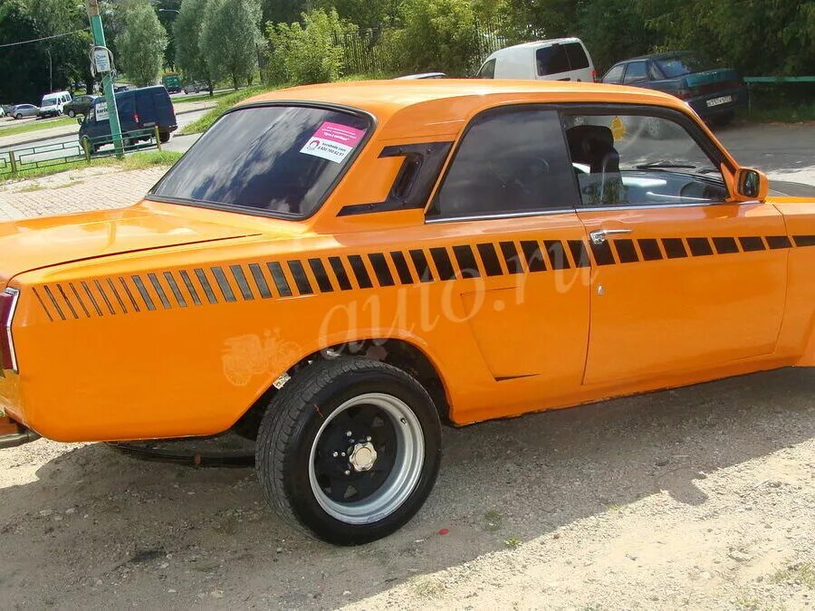 Оранжевый газ. Волга газ 21 желтая. Волга 3110 оранжевая. Газ 2407. Газ 2410 оранжевая.