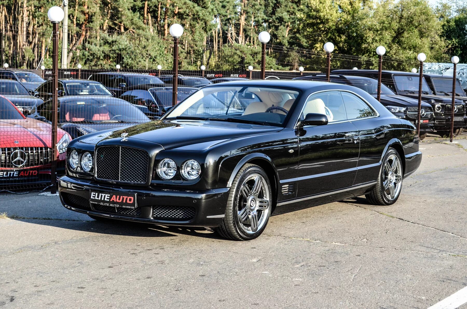 Bentley brooklands купе. бентли брукландс 2019. Bentley arnage купе. Bentley brooklands. бентли брукландс.