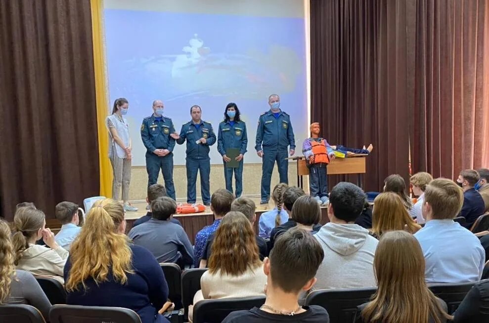 Школа мальково тюмень. Школа мальково тюмень. Школа малькова. Мальково тюменская область школа. Школа мальково тюмень.