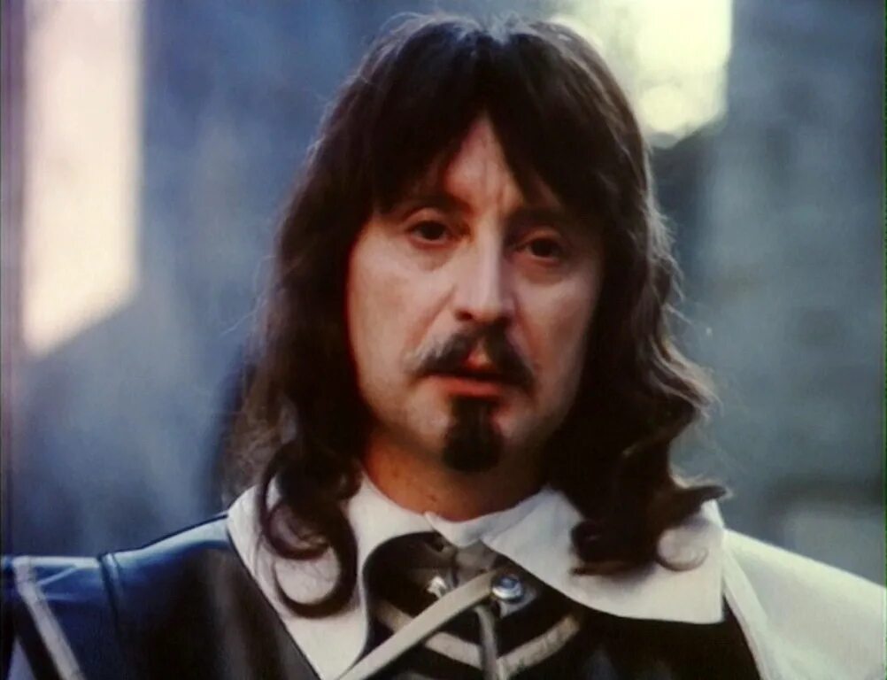 Д'артаньян и три мушкетера 20 лет спустя. Мушкетёры двадцать лет спустя 1992. Три мушкетера 20 спустя. Д'артаньян и три мушкетера 20 лет спустя. Д'артаньян мушкетеры 20 лет спустя.