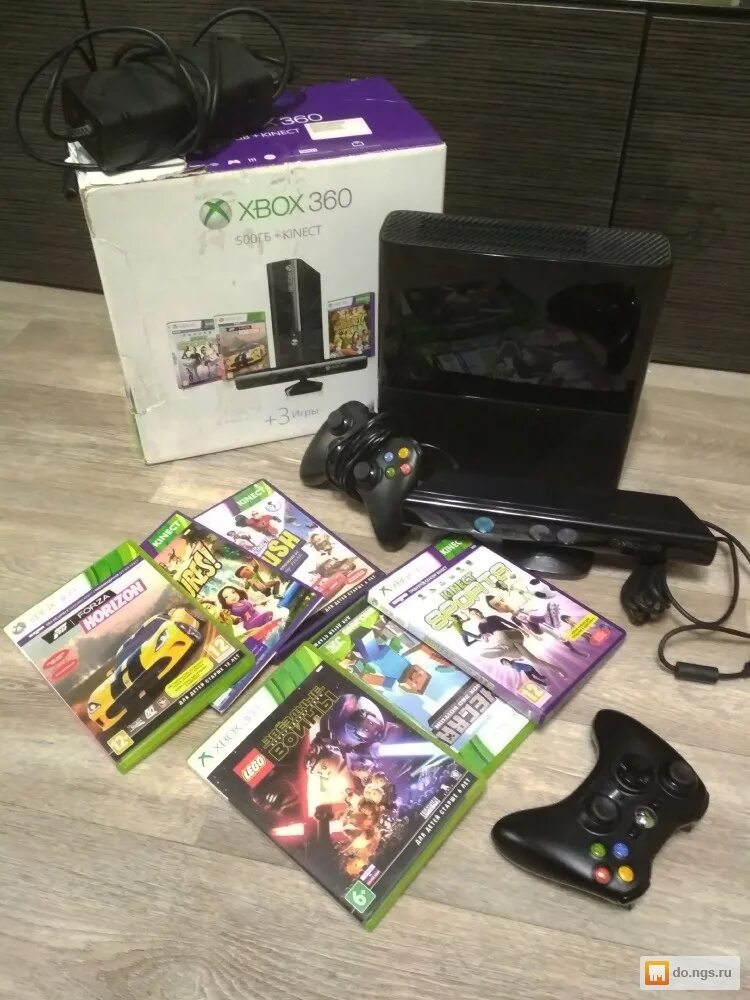 Xbox 360 e 2 джойстика кинект. Хбокс 360 s 2 джойстика. Xbox 360e 2 джойстика, 500гб коробка. Xbox 360 2015.