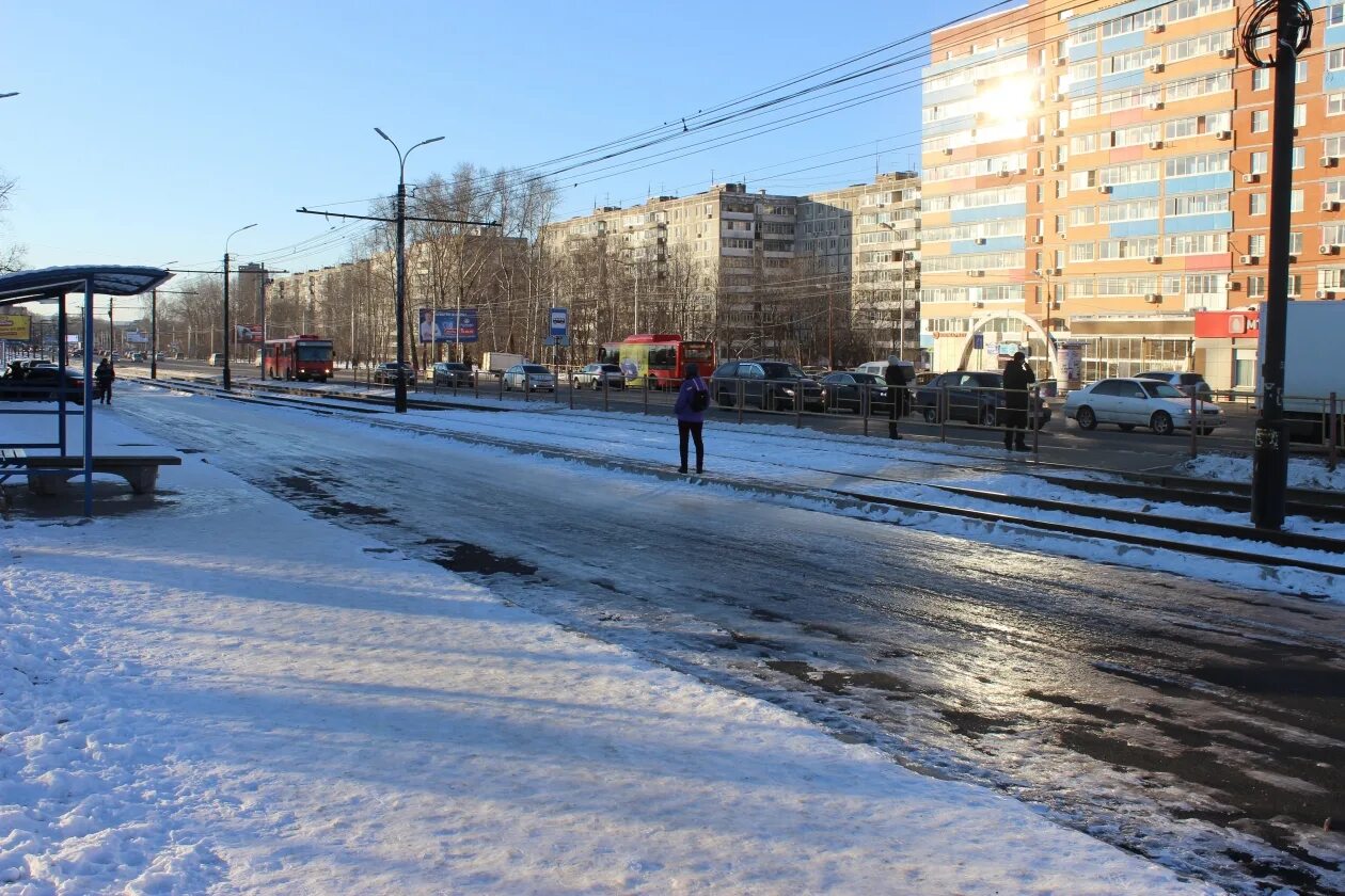 Ост хабаровск. Снег в Хабаровске. Снегопад Хабаровск ноябрь 2021. Хабаровск в снегу фото. Снежный Хабаровск фото.