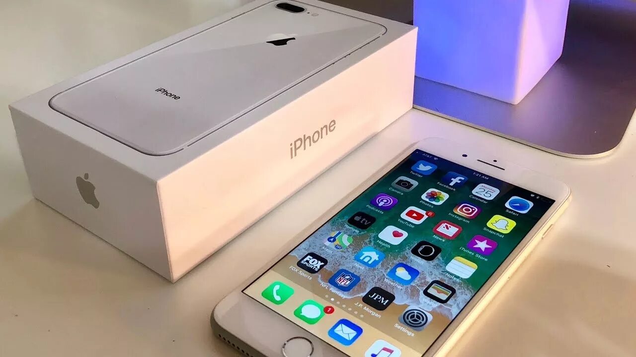 Купить новый айфон плюс. Iphone 8 Plus Silver. Iphone 8 Plus 64gb. Iphone 8 Plus 128gb. Iphone 8 Plus White.