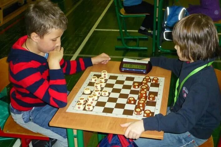 Ческинг ру. Фигуры шахматные лакированные в2-108ф. Шахматные фигуры полгар. Чесс рус. Шахматы лакированный шпон.