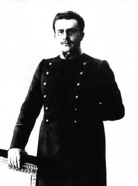 Троцкий 1922. Троцкий петросовет. Исторические личности первой российской революции. Революционер возглавивший. Боевая организация эсеров лидер партии.