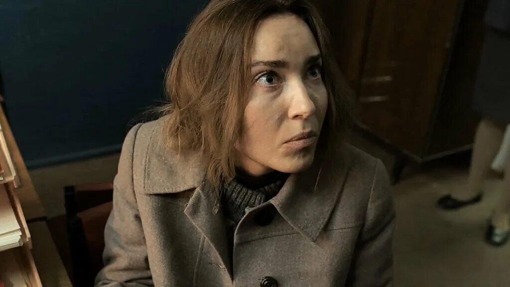 Фото пальто из сериала слово Фото: Слово пацана. Кровь на асфальте / Кадр со съемок сериала "Слово пацана. Кр