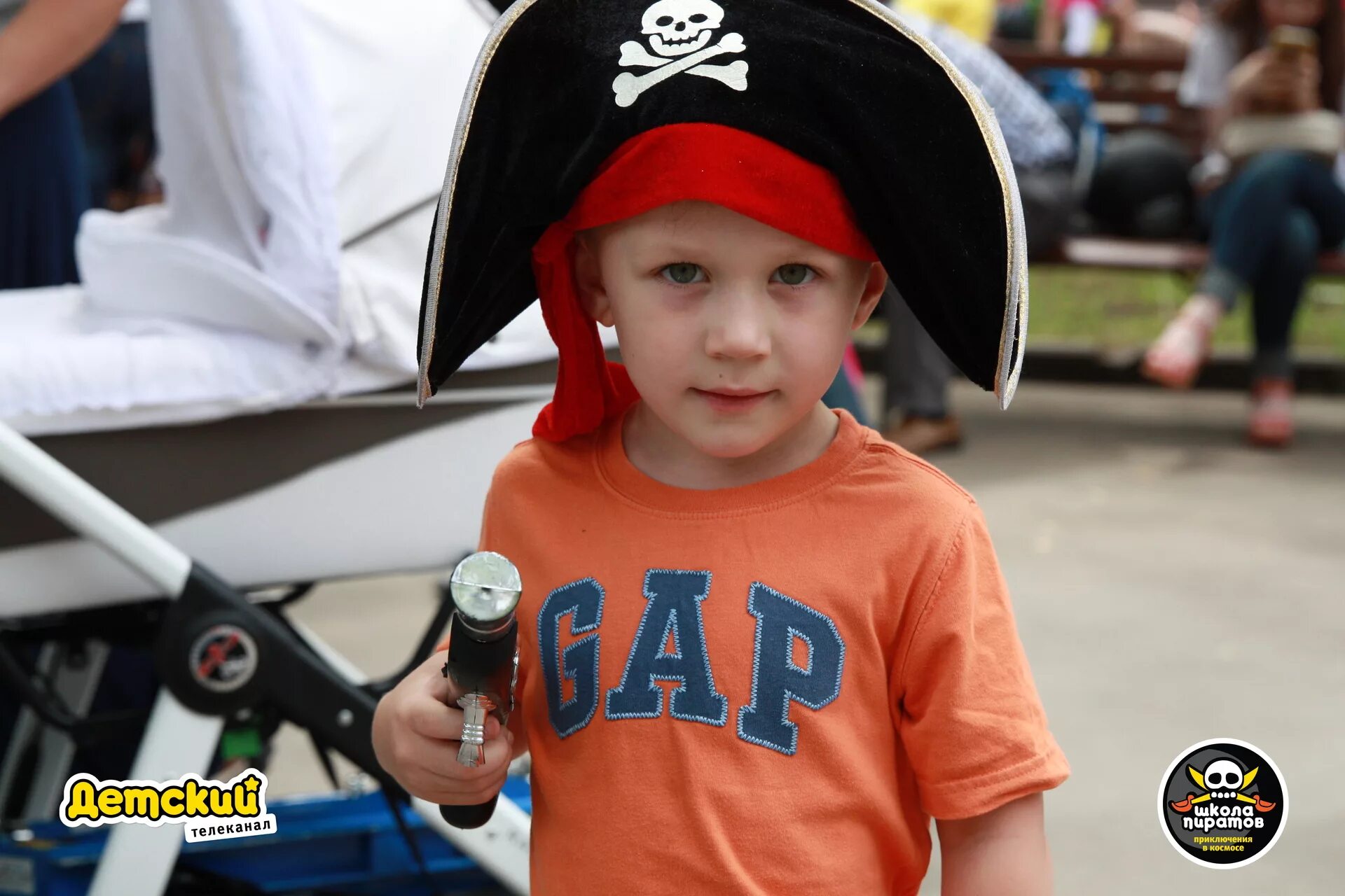 детское телевидение. телеканал детский 2018. телеканал приключения hd. школа пиратов на детском. канал детский новости.