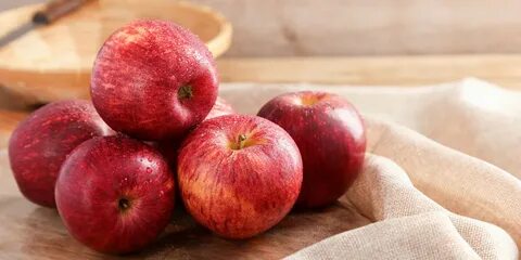 Apples are tasty fruit
