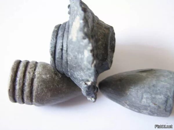 Две столкнувшиеся пули в музее сталинграда. Две столкнувшиеся пули под сталинградом. Две пули песня. Две пули песня. Две пули песня.