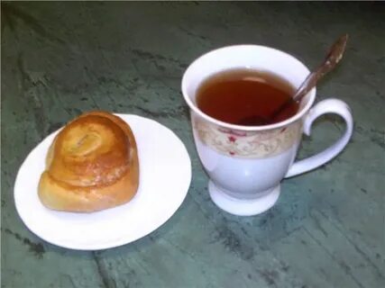 Булки с чаем