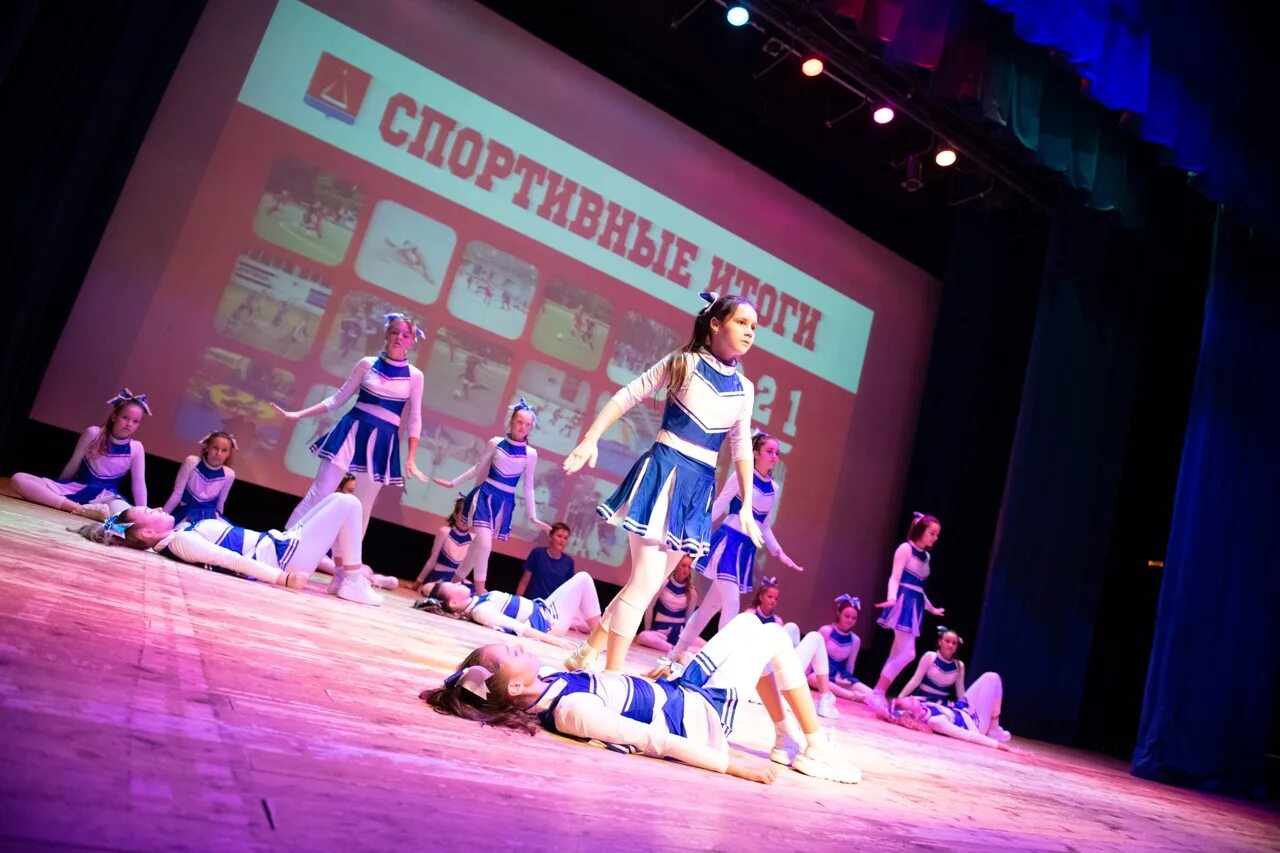 лыткарино кружок. дк мир лыткарино репетиции. лыткарино кружок. лыткарино кружок. новогодняя елка в лыткарино дк мир.